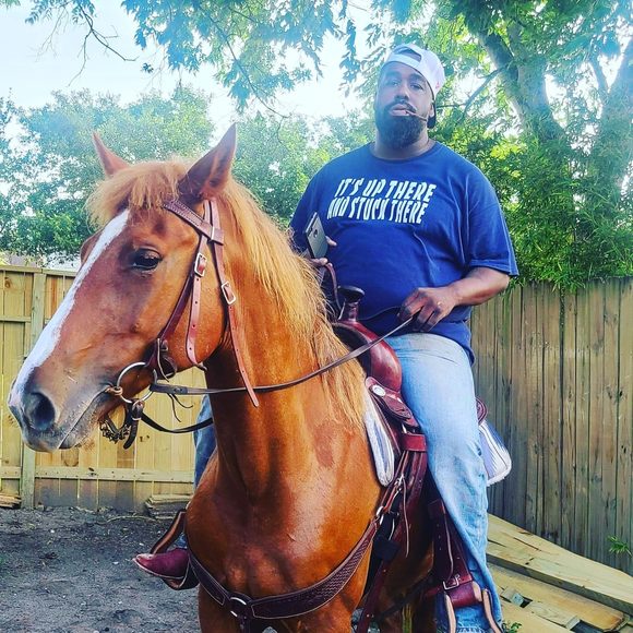 Meet your Posher, James - Picture 1 of 1